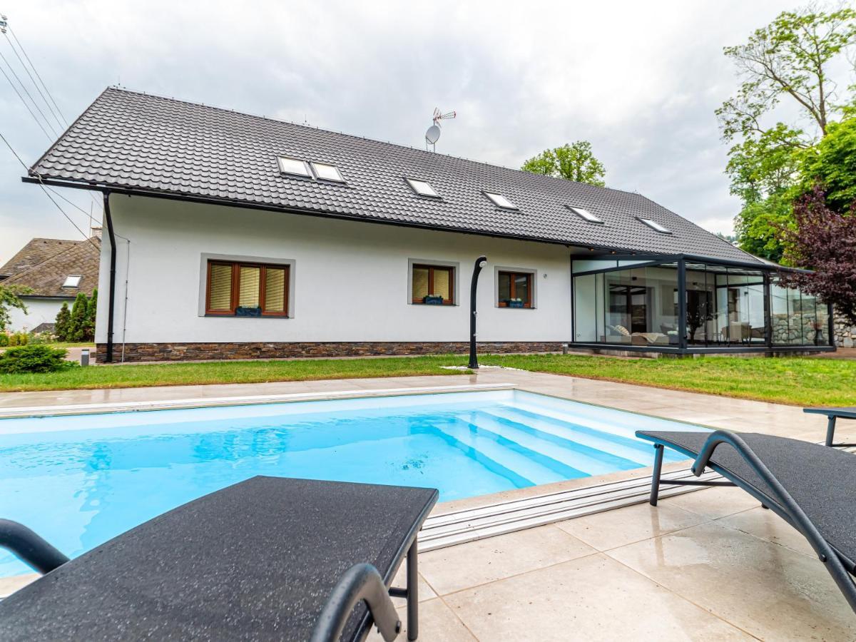 Villa U Zamku Sobotín Eksteriør bilde